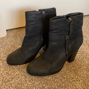Vince Camuto Black Leather Ankle Booties